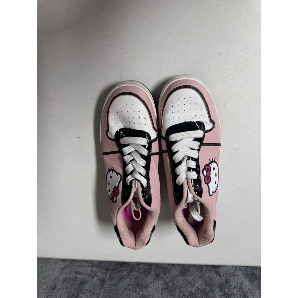 Sanrio Hello Kitty Sneakers Womens US Size 8 Tennis Court Shoes Pink